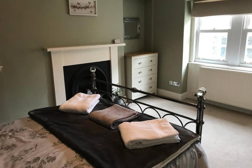 8A Tweed Cottage, Just Off The High St In Peebles Exteriör bild